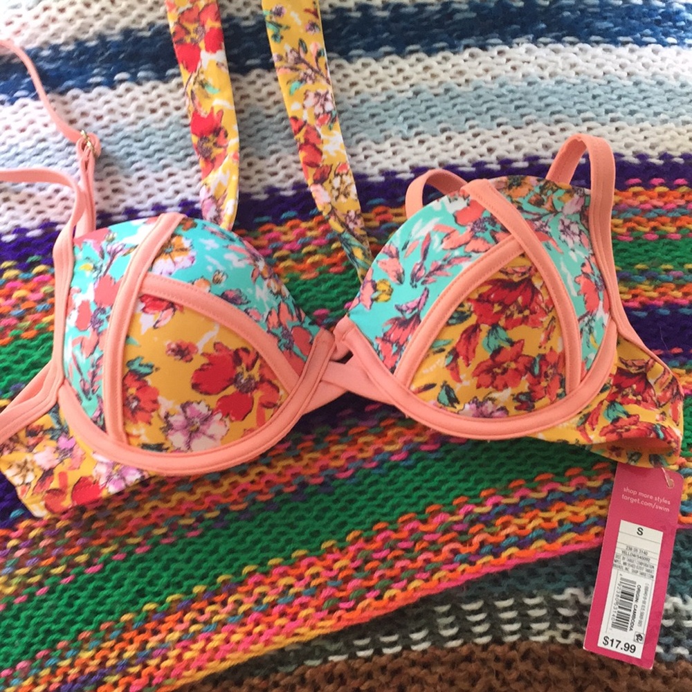 Bikini top